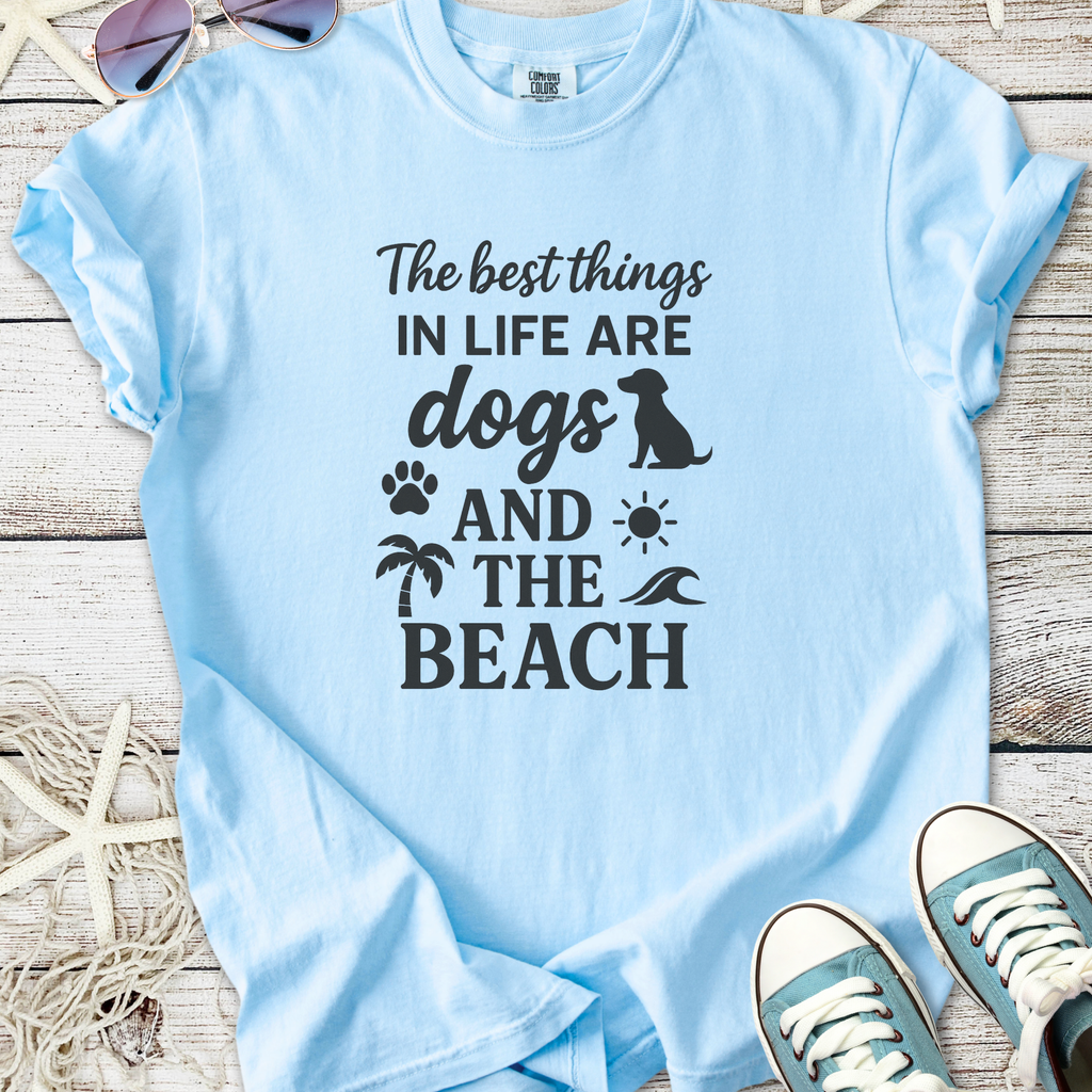Sky blue cotton T-shirt with dog and beach-themed graphic design, perfect for dog lovers and summer outings.