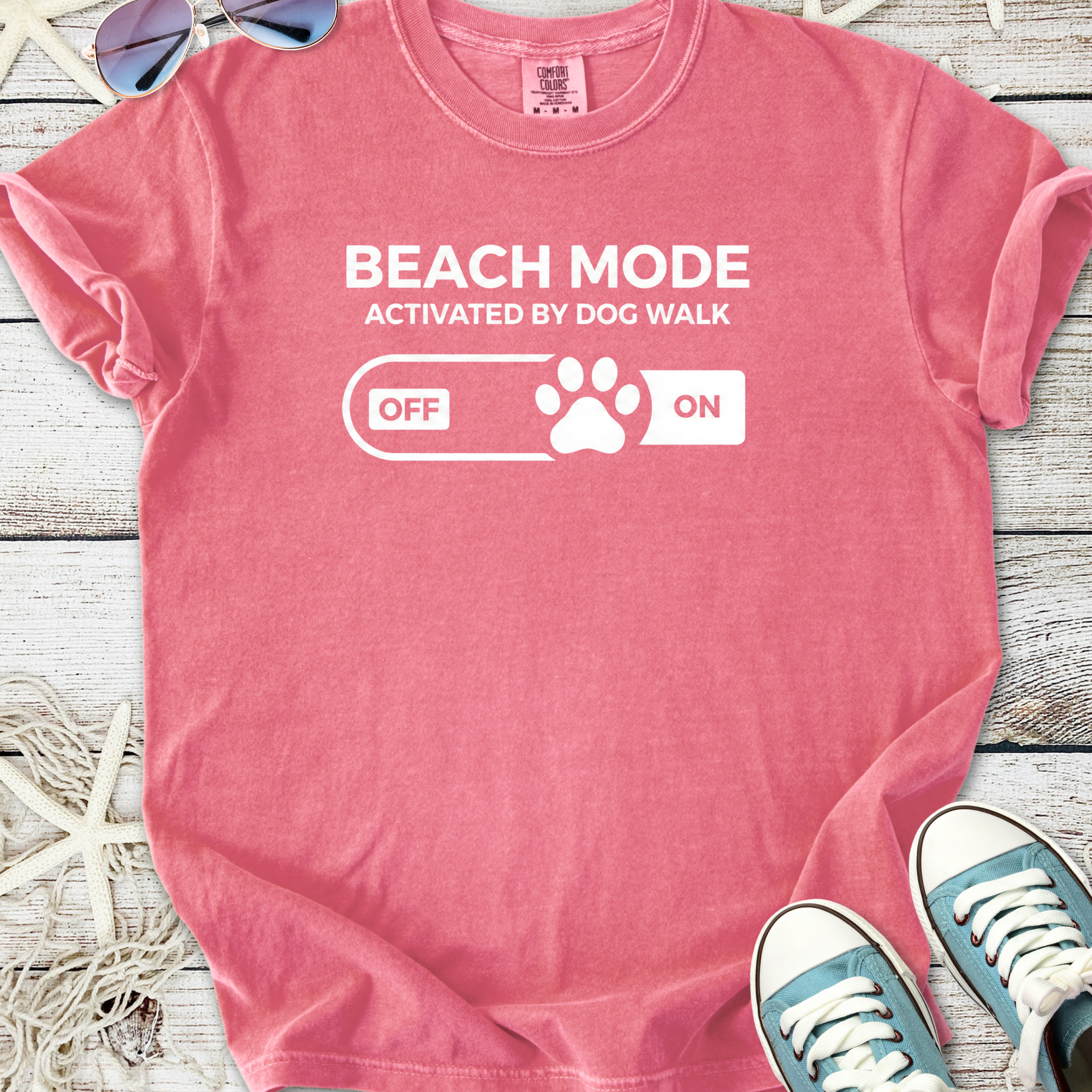 Pink 'Beach Mode' t-shirt for dog lovers, featuring playful graphic and soft cotton material.