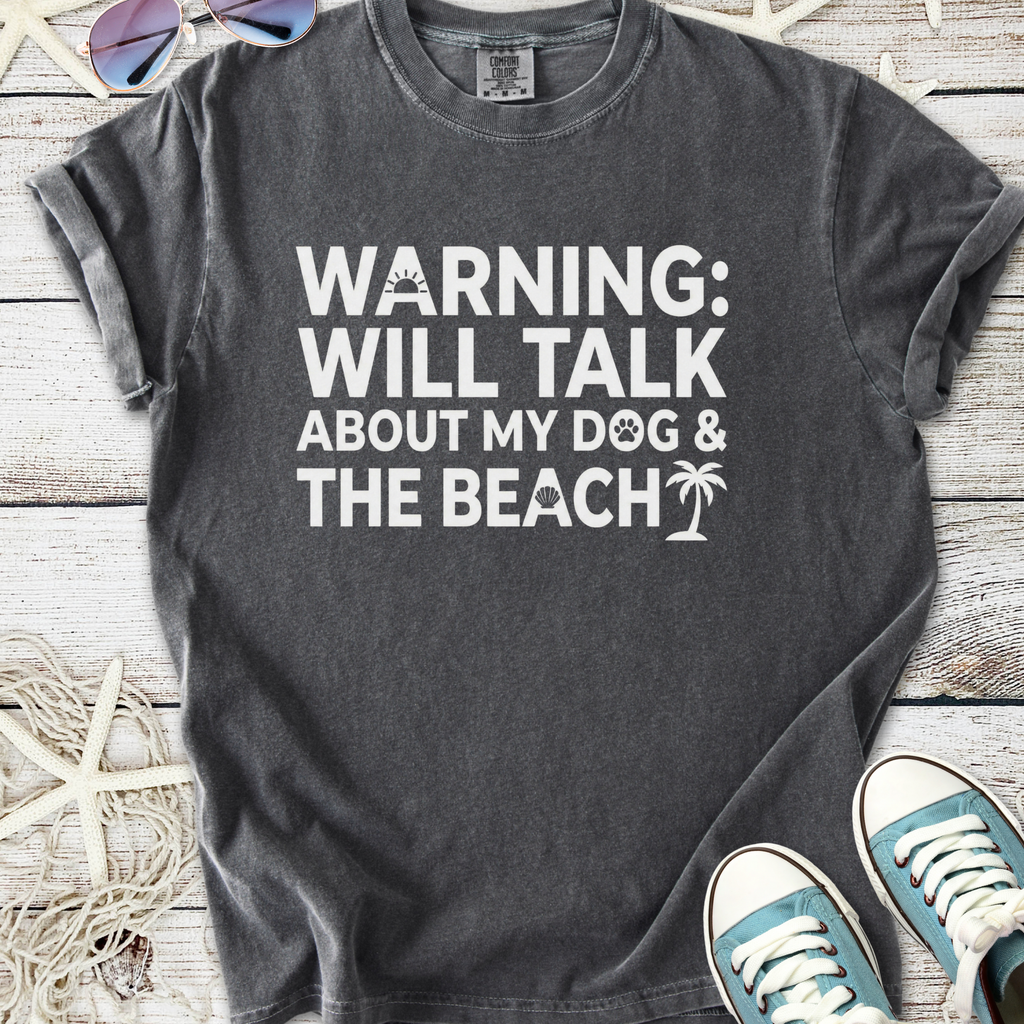 Gray cotton t-shirt with a humorous dog and beach graphic, perfect for casual summer wear.